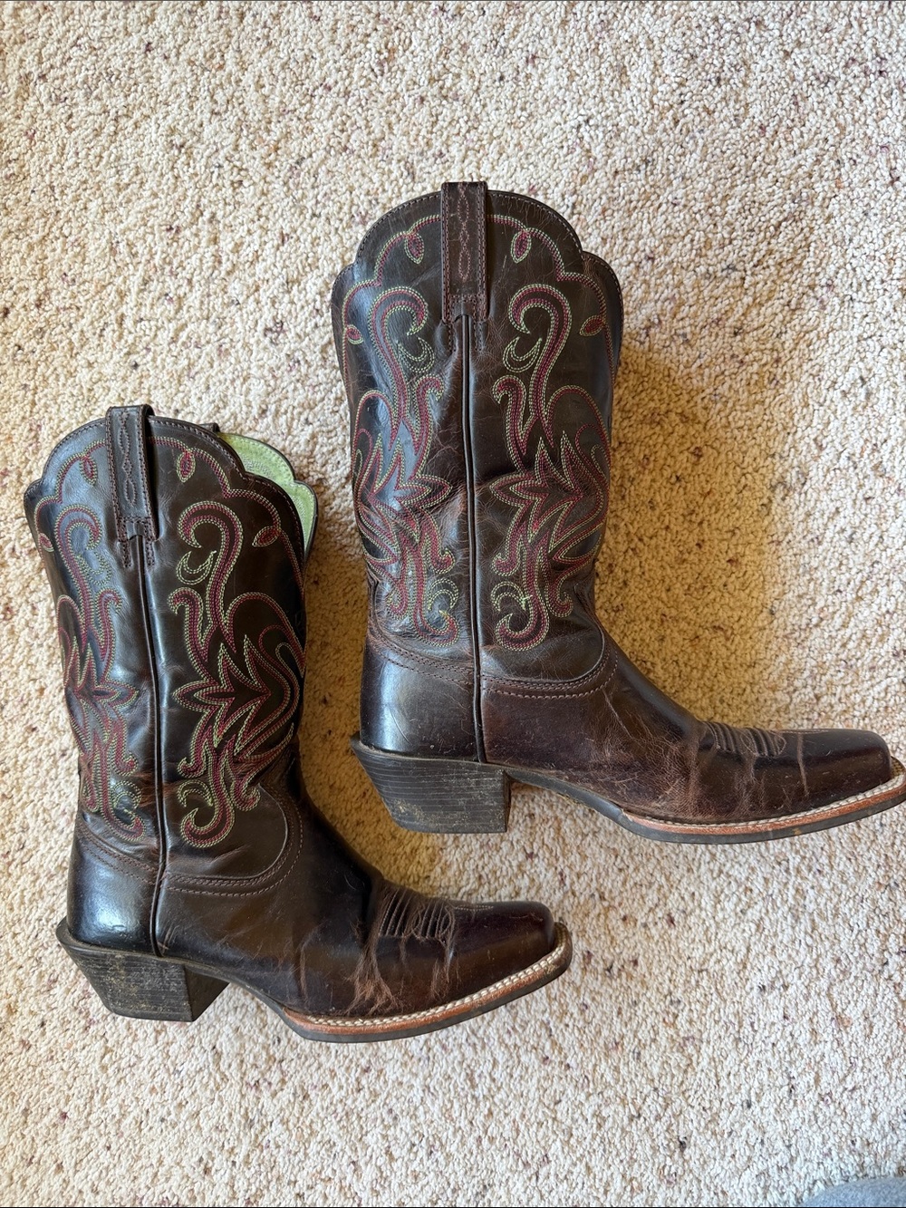 Ariat Boots - Picture 2 of 4